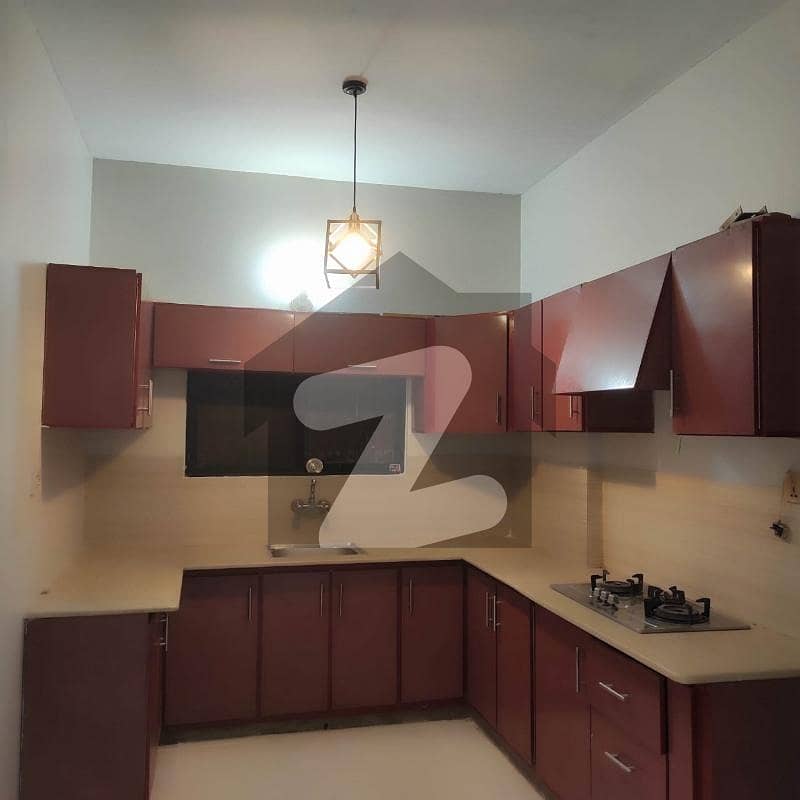 2 Bed D D Flat chance deal prime location