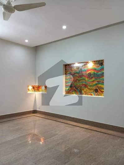 پنجاب یونیورسٹی سوسائٹی فیز 2 پنجاب یونیورسٹی ایمپلائیز سوسائٹی,لاہور میں 2 کمروں کا 10 مرلہ مکان 75.0 ہزار میں کرایہ پر دستیاب ہے۔