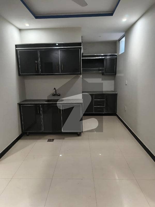2 BED FLAT FOR SALE ON REASONABLE PRICE