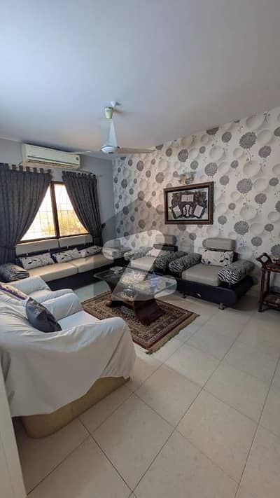 A Well Designed Flat Is Up For sale In An Ideal Location In Karachi