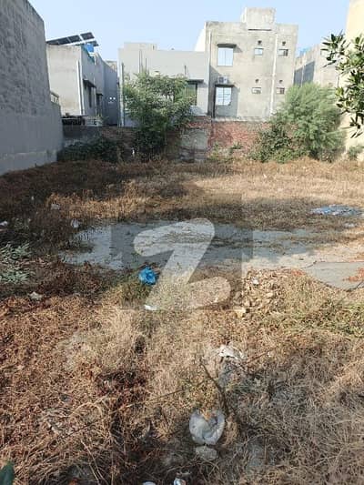 واپڈا ٹاؤن فیز 1 - بلاک کے3 واپڈا ٹاؤن فیز 1,واپڈا ٹاؤن,لاہور میں 12 مرلہ رہائشی پلاٹ 2.25 کروڑ میں برائے فروخت۔