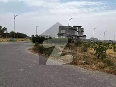 ڈی ایچ اے فیز 8 - بلاک زیڈ 6 ڈی ایچ اے فیز 8,ڈیفنس (ڈی ایچ اے),لاہور میں 1 کنال رہائشی پلاٹ 2.17 کروڑ میں برائے فروخت۔