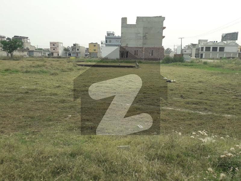 پسرور روڈ سیالکوٹ میں 1 کنال رہائشی پلاٹ 70.0 لاکھ میں برائے فروخت۔