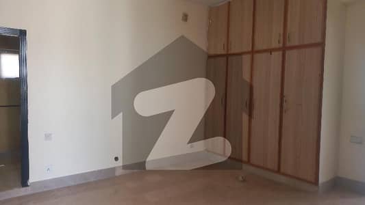 F8 House Available For Sale