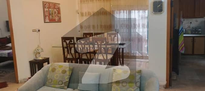 پیکو روڈ لاہور میں 2 کمروں کا 10 مرلہ زیریں پورشن 1.5 لاکھ میں کرایہ پر دستیاب ہے۔