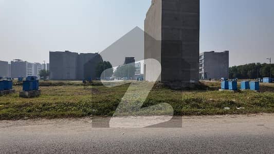 ڈی ایچ اے فیز 8 - کمرشل براڈوے ڈی ایچ اے فیز 8,ڈیفنس (ڈی ایچ اے),لاہور میں 16 مرلہ کمرشل پلاٹ 33.0 کروڑ میں برائے فروخت۔ ڈی ایچ اے فیز 8 - کمرشل براڈوے ڈی ایچ اے فیز 8,ڈیفنس (ڈی ایچ اے),لاہور میں 16 مرلہ کمرشل پلاٹ 33.0 کروڑ میں برائے فروخت۔