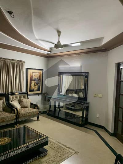 ڈی ایچ اے فیز 4 ڈیفنس (ڈی ایچ اے),لاہور میں 5 کمروں کا 1 کنال مکان 6.9 کروڑ میں برائے فروخت۔ ڈی ایچ اے فیز 4 ڈیفنس (ڈی ایچ اے),لاہور میں 5 کمروں کا 1 کنال مکان 6.9 کروڑ میں برائے فروخت۔