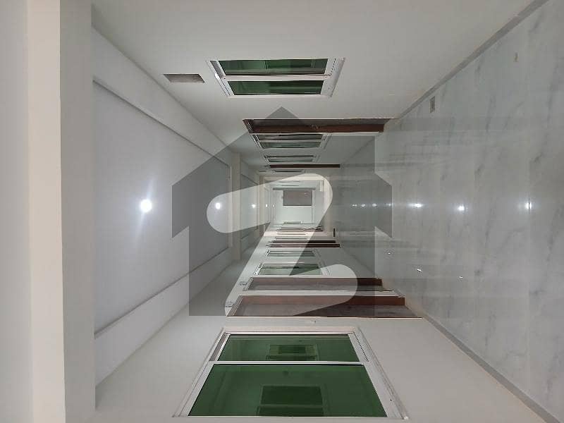 ڈی ۔ 17 اسلام آباد میں 3 مرلہ دفتر 41.0 ہزار میں کرایہ پر دستیاب ہے۔