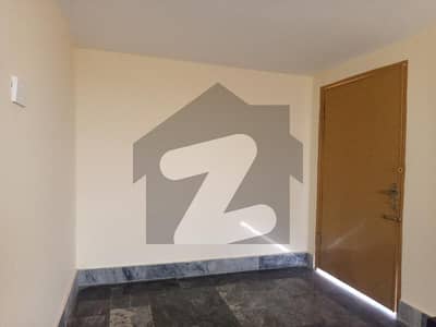 Good Location 3 Marla House In Peoples Colony - Block Y Best Option