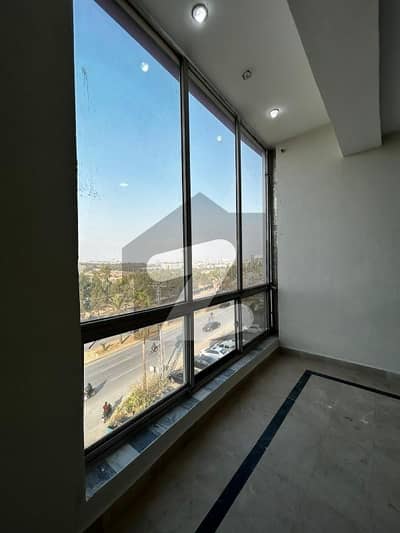 بحریہ ٹاؤن فیز 7 بحریہ ٹاؤن راولپنڈی,راولپنڈی میں 1 کمرے کا 2 مرلہ فلیٹ 48.0 لاکھ میں برائے فروخت۔