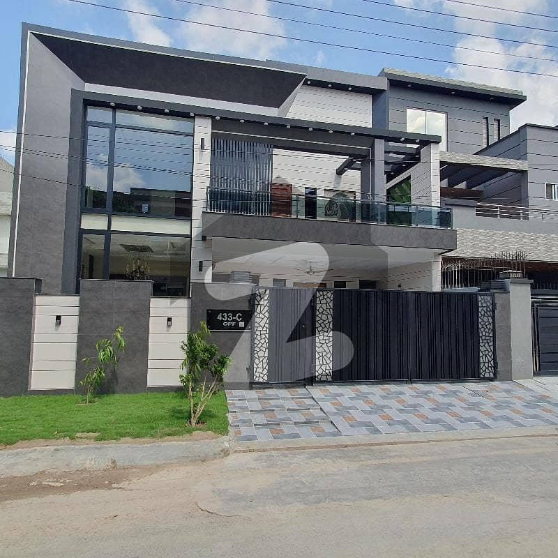 10 MARAL HOUSE FOR SALE 10 MARAL HOUSE FOR SALE