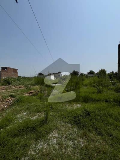 زمر ویلی کشمیر ہائی وے,اسلام آباد میں 4 مرلہ کمرشل پلاٹ 56.0 لاکھ میں برائے فروخت۔ زمر ویلی کشمیر ہائی وے,اسلام آباد میں 4 مرلہ کمرشل پلاٹ 56.0 لاکھ میں برائے فروخت۔