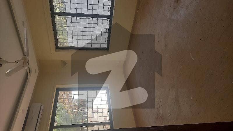 F8 /4 house available for sale F8 /4 house available for sale