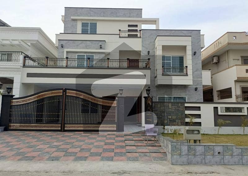 جی ۔ 13 اسلام آباد میں 6 کمروں کا 1 کنال مکان 15.5 کروڑ میں برائے فروخت۔ جی ۔ 13 اسلام آباد میں 6 کمروں کا 1 کنال مکان 15.5 کروڑ میں برائے فروخت۔