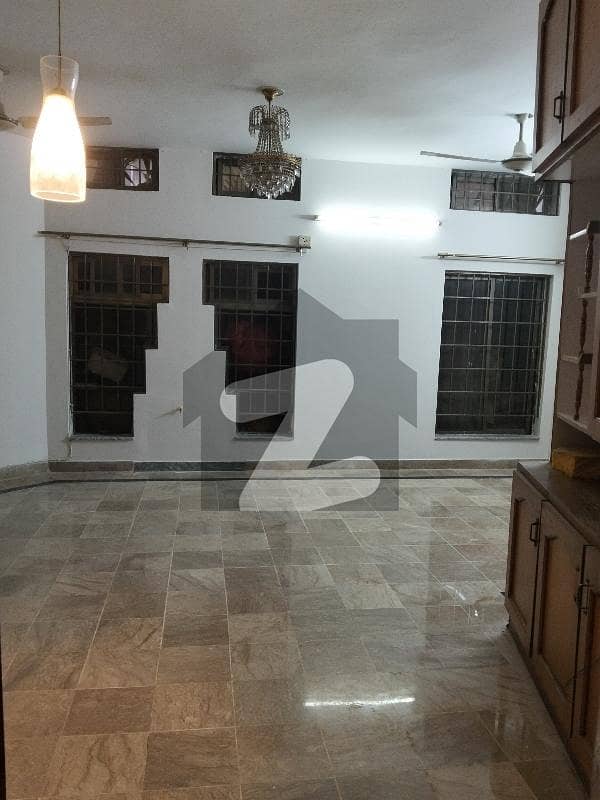 ایف ۔ 11 اسلام آباد میں 2 کمروں کا 12 مرلہ زیریں پورشن 1.1 لاکھ میں کرایہ پر دستیاب ہے۔ ایف ۔ 11 اسلام آباد میں 2 کمروں کا 12 مرلہ زیریں پورشن 1.1 لاکھ میں کرایہ پر دستیاب ہے۔