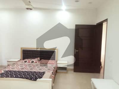 ڈی ایچ اے فیز 2 ڈیفنس (ڈی ایچ اے),لاہور میں 3 کمروں کا 2 کنال مکان 2.0 لاکھ میں کرایہ پر دستیاب ہے۔ ڈی ایچ اے فیز 2 ڈیفنس (ڈی ایچ اے),لاہور میں 3 کمروں کا 2 کنال مکان 2.0 لاکھ میں کرایہ پر دستیاب ہے۔