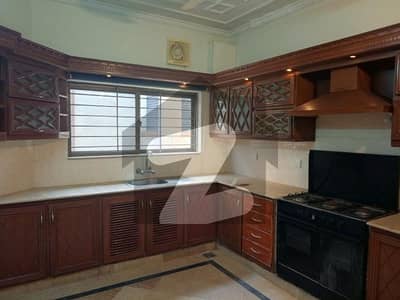 500 Sq Yds Upper Portion For Rent