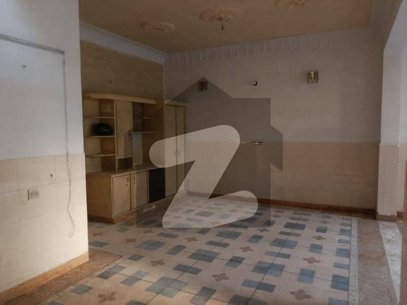 12 Marla 5 Bed Double Kitchen House