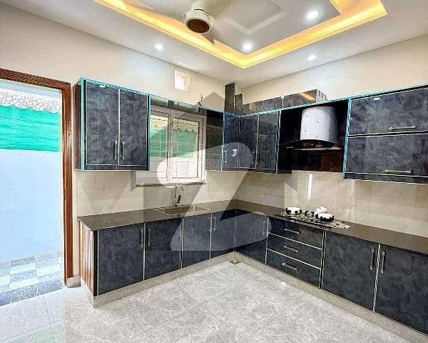 Lower Portion For rent In G-13/4 Lower Portion For rent In G-13/4