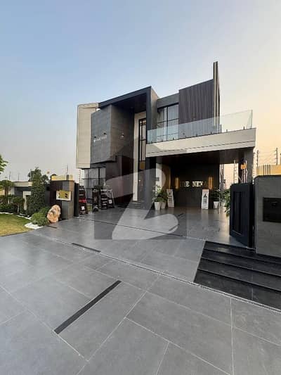 ڈی ایچ اے فیز 6 ڈیفنس (ڈی ایچ اے),لاہور میں 6 کمروں کا 1 کنال مکان 5.0 لاکھ میں کرایہ پر دستیاب ہے۔ ڈی ایچ اے فیز 6 ڈیفنس (ڈی ایچ اے),لاہور میں 6 کمروں کا 1 کنال مکان 5.0 لاکھ میں کرایہ پر دستیاب ہے۔