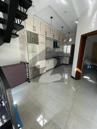 ڈی ۔ 12 اسلام آباد میں 3 کمروں کا 4 مرلہ مکان 1.5 لاکھ میں کرایہ پر دستیاب ہے۔