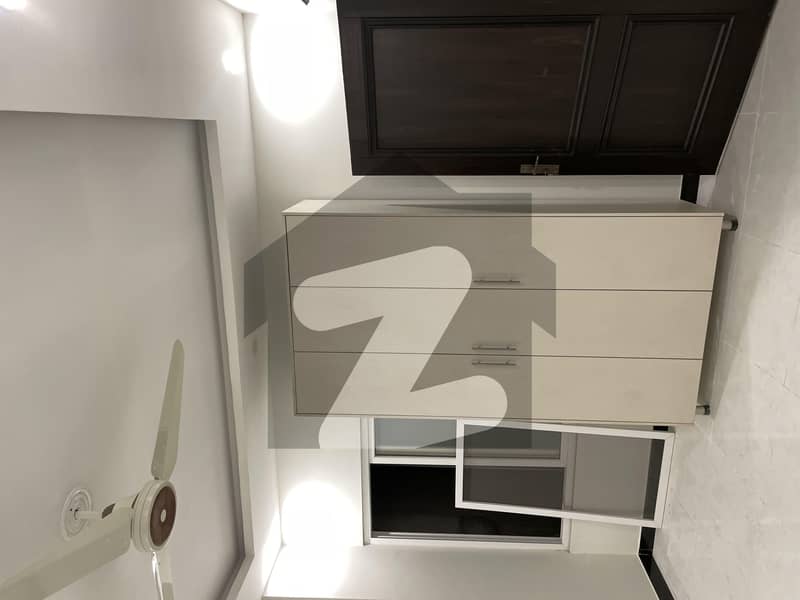 3 Bed Unfurnished Apartment For Rent 3 Bed Unfurnished Apartment For Rent