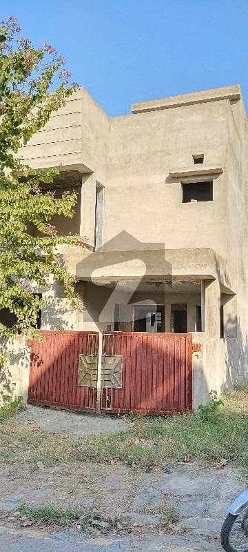 بحریہ ٹاؤن فیز 8 ۔ رفیع بلاک بحریہ ٹاؤن فیز 8,بحریہ ٹاؤن راولپنڈی,راولپنڈی میں 3 کمروں کا 5 مرلہ مکان 1.35 کروڑ میں برائے فروخت۔