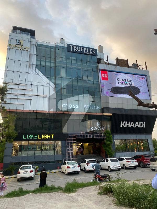 ایف ۔ 10 اسلام آباد میں 1 کمرے کا 1 مرلہ دکان 2.3 کروڑ میں برائے فروخت۔ ایف ۔ 10 اسلام آباد میں 1 کمرے کا 1 مرلہ دکان 2.3 کروڑ میں برائے فروخت۔