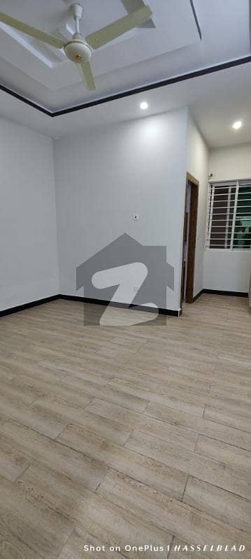 سوان گارڈن اسلام آباد میں 1 مرلہ Studio فلیٹ 25.0 لاکھ میں برائے فروخت۔ سوان گارڈن اسلام آباد میں 1 مرلہ Studio فلیٹ 25.0 لاکھ میں برائے فروخت۔