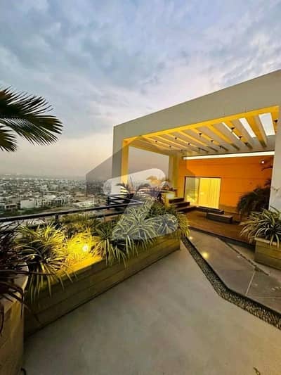 METROPOLIS RESIDENCY