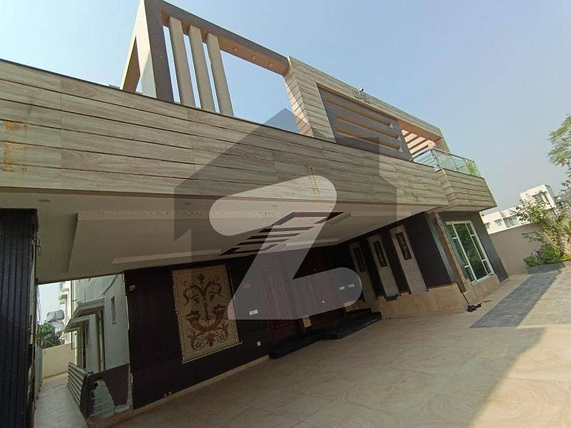 1kanal Modren Stunning basement house for rent 1kanal Modren Stunning basement house for rent