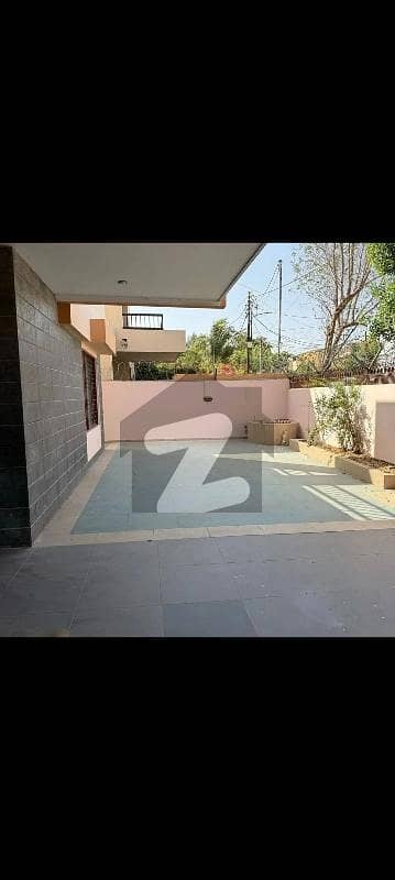 ڈی ایچ اے فیز 6 ڈی ایچ اے ڈیفینس,کراچی میں 5 کمروں کا 1 کنال مکان 5.0 لاکھ میں کرایہ پر دستیاب ہے۔