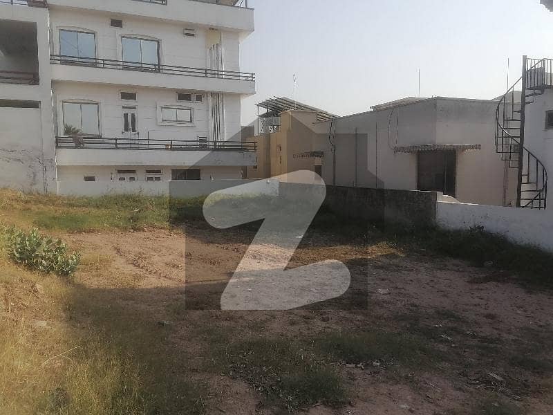 1 KANAL PLOT FOR SALE