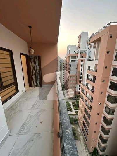 میٹروپولِز