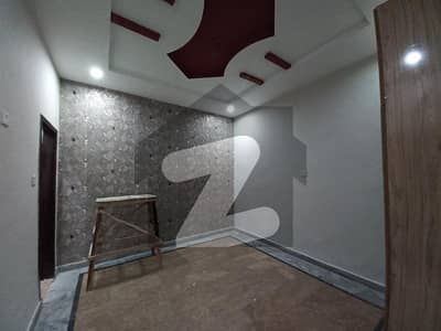 علامہ اقبال ٹاؤن ۔ نظام بلاک علامہ اقبال ٹاؤن,لاہور میں 2 کمروں کا 5 مرلہ بالائی پورشن 45.0 ہزار میں کرایہ پر دستیاب ہے۔ علامہ اقبال ٹاؤن ۔ نظام بلاک علامہ اقبال ٹاؤن,لاہور میں 2 کمروں کا 5 مرلہ بالائی پورشن 45.0 ہزار میں کرایہ پر دستیاب ہے۔