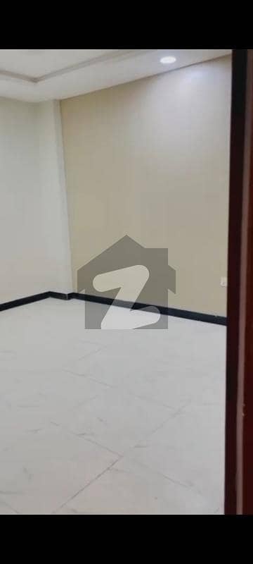 نیشنل پولیس فاؤنڈیشن او ۔ 9 اسلام آباد میں 11 کمروں کا 9 مرلہ عمارت 12.0 کروڑ میں برائے فروخت۔