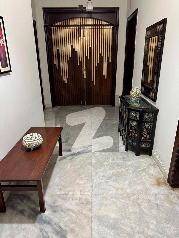 f10 furnished lower groun f10 furnished lower groun