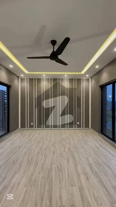 پیراگون سٹی لاہور میں 3 کمروں کا 5 مرلہ مکان 2.6 کروڑ میں برائے فروخت۔