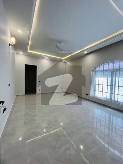 Lower Portion For rent In E-11