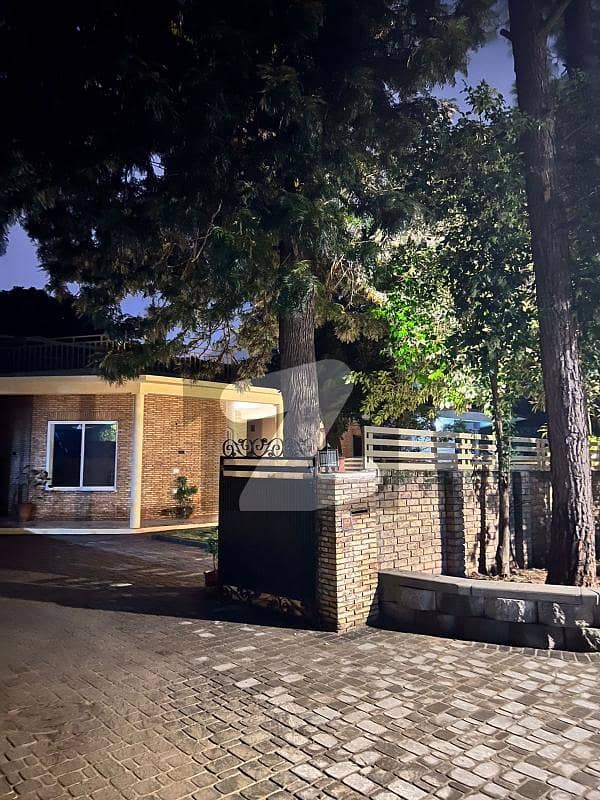 ایف ۔ 10 اسلام آباد میں 4 کمروں کا 1 کنال مکان 5.5 لاکھ میں کرایہ پر دستیاب ہے۔ ایف ۔ 10 اسلام آباد میں 4 کمروں کا 1 کنال مکان 5.5 لاکھ میں کرایہ پر دستیاب ہے۔