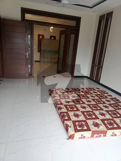 ٹاپ سٹی 1 - بلاک اے ٹاپ سٹی 1,اسلام آباد میں 5 کمروں کا 10 مرلہ مکان 1.35 لاکھ میں کرایہ پر دستیاب ہے۔ ٹاپ سٹی 1 - بلاک اے ٹاپ سٹی 1,اسلام آباد میں 5 کمروں کا 10 مرلہ مکان 1.35 لاکھ میں کرایہ پر دستیاب ہے۔