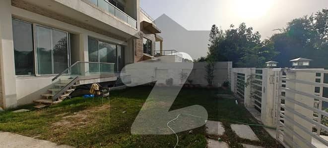 F-8/2 House for rent $5000