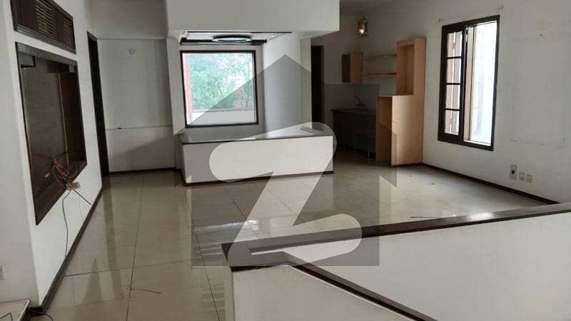 500 Yards Slightly Used Bungalow For Rent 500 Yards Slightly Used Bungalow For Rent