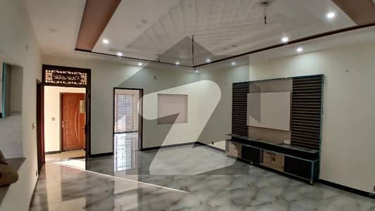 ایل ڈی اے ایوینیو ۔ بلاک ایم ایل ڈی اے ایوینیو,لاہور میں 4 کمروں کا 10 مرلہ بالائی پورشن 55.0 ہزار میں کرایہ پر دستیاب ہے۔