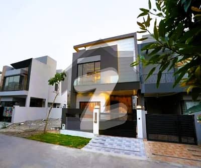 ڈی ایچ اے 9 ٹاؤن ڈیفنس (ڈی ایچ اے),لاہور میں 3 کمروں کا 5 مرلہ مکان 75.0 ہزار میں کرایہ پر دستیاب ہے۔ ڈی ایچ اے 9 ٹاؤن ڈیفنس (ڈی ایچ اے),لاہور میں 3 کمروں کا 5 مرلہ مکان 75.0 ہزار میں کرایہ پر دستیاب ہے۔