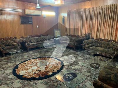 باغبانپورہ لاہور میں 4 کمروں کا 2 کنال مکان 27.0 کروڑ میں برائے فروخت۔ باغبانپورہ لاہور میں 4 کمروں کا 2 کنال مکان 27.0 کروڑ میں برائے فروخت۔