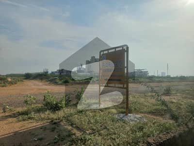 پورٹ قاسم بِن قاسم ٹاؤن,کراچی میں 48 کنال صنعتی زمین 75.0 کروڑ میں برائے فروخت۔ پورٹ قاسم بِن قاسم ٹاؤن,کراچی میں 48 کنال صنعتی زمین 75.0 کروڑ میں برائے فروخت۔