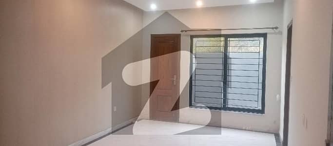 Brand new House available on investor Rate in Bahria Town.