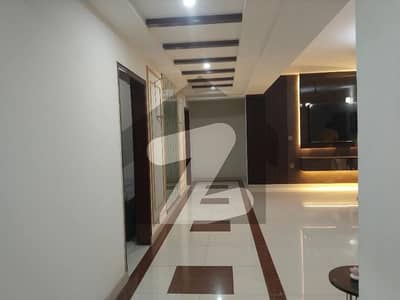 10 MARLA 3 BEDROOMS APARTMENT AVAILABLE FOR RENT