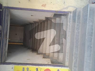 غوری گارڈن غوری ٹاؤن,اسلام آباد میں 1 کنال عمارت 2.5 لاکھ میں کرایہ پر دستیاب ہے۔